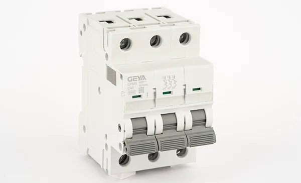Авт. выключатель GYM9-3P-40C, 3P, 40A, хар-ка C, 6kA, 3M
