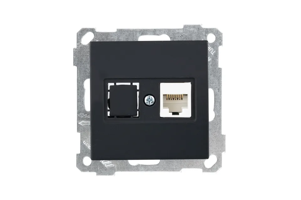 21 - Розетка 1хRJ-45 кат. 5e UTP, черный мат