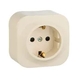 Quteo - Розетка 2P+E нем. стд. со шторками (сл.кость)