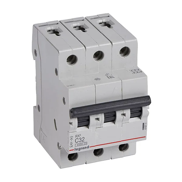 Авт. выключатель RX3, 3P, 32A, хар-ка C, 4,5kA, 3M