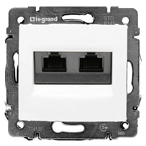 Valena - Розетка 2хRJ-45 UTP CAT5E 8конт., белая
