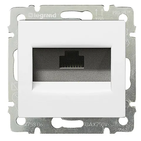 Valena - Розетка 1хRJ-45 UTP CAT6E, белый