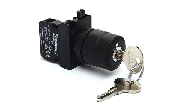 Переключатель с ключом CP, 0-I, фиксация, ключ выним. в 0 и I, 1NO, 4A 230V AC15, 22mm, IP65