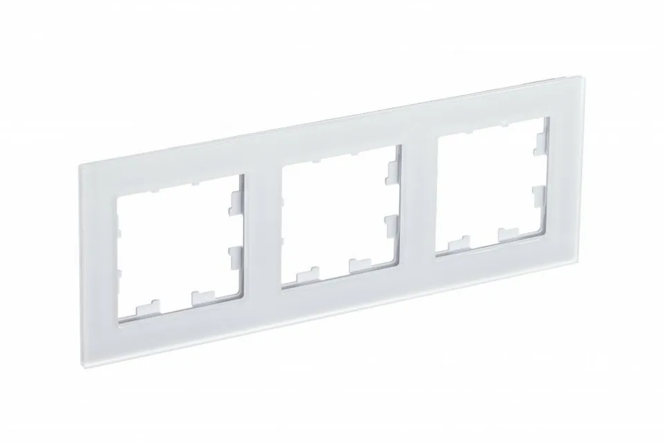 Рамка Systeme Electric AtlasDesign, 3-постовая, матовое стекло белый