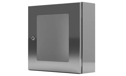Щит ECOR моноблочный 500x400x200мм (ВxШxГ) из нерж. стали навесной с монт. панелью со стеклянной дверью, 1 язычковый замок, дно глухое, IP66