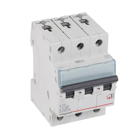 Авт. выключатель TX3, 3P, 32A, хар-ка C, 6kA, 3M