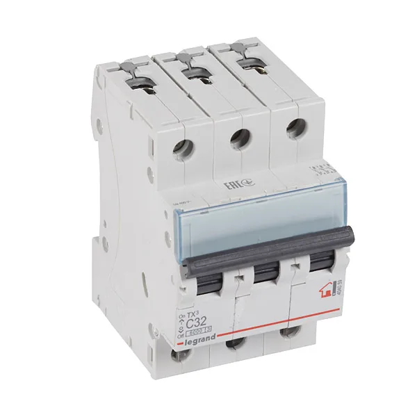 Авт. выключатель TX3, 3P, 32A, хар-ка C, 6kA, 3M