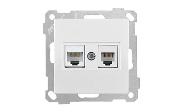 21 - Розетка телефонная RJ-12+RJ-45 кат.5е, белая