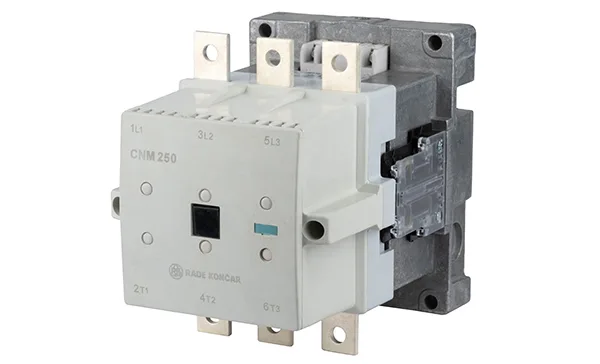 Контактор CNM 250 22 380/400V 50Hz, 3P, 250A/(300A по AC-1), 132kW(400VAC), 380/400VAC, 2NO+2NC
