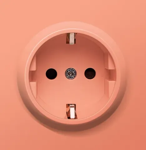 Накладка для розетки Schuko с заземлением со шторками 16A 250 В~, матовый коралл, серия R98