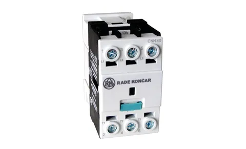 Контактор CNN 40 00 220/230V 50Hz, 3P, 38A/(50A по AC-1), 18.5kW(400VAC), 220/230VAC