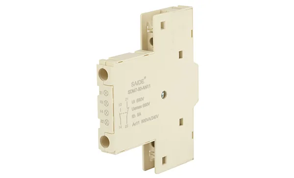 Блок-контакт вспом. SDM7-80-AN11, 1NO+1NC, 3.3A(240V AC15)/6A(24V DC13), боковой монтаж справа, для SDM7-80