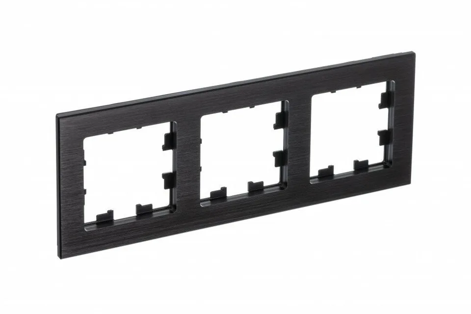 Рамка Systeme Electric AtlasDesign, 3-постовая, металл оникс