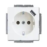 Basic 55 - Розетка 2P+E нем. стд. + USB (белый)