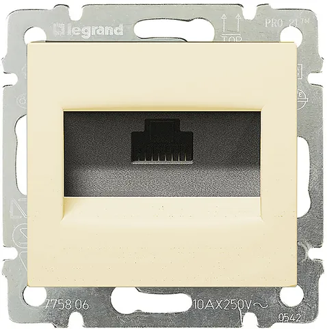 Valena - Розетка 1хRJ-45 UTP CAT5E 8конт., сл.кость