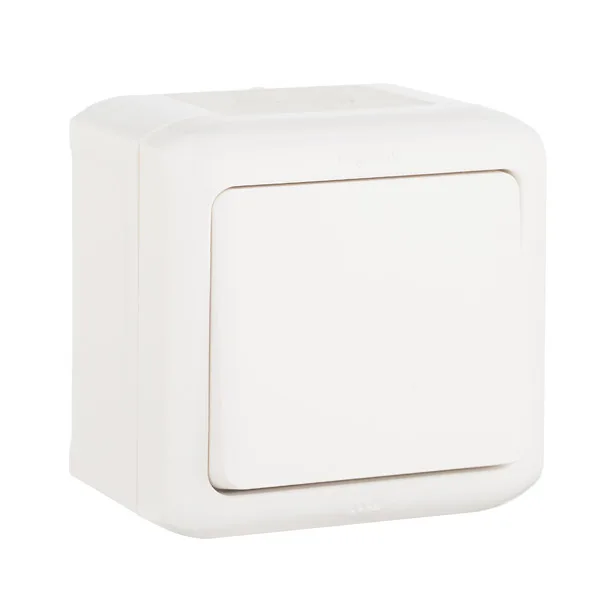 Quteo - Кнопка 6А IP44 (белый)