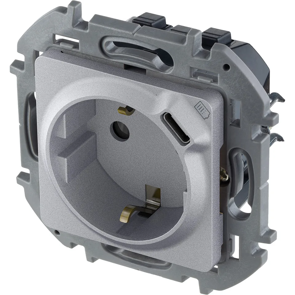 Inspiria - Розетка 2P+E нем. стд., с USB Type С, 1500mA- 5В (алюминий)