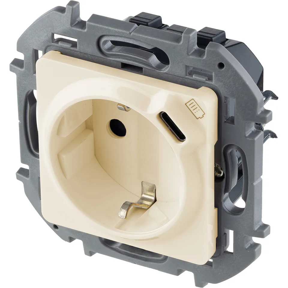 Inspiria - Розетка 2P+E нем. стд., с USB Type С, 1500mA - 5В (сл. кость)