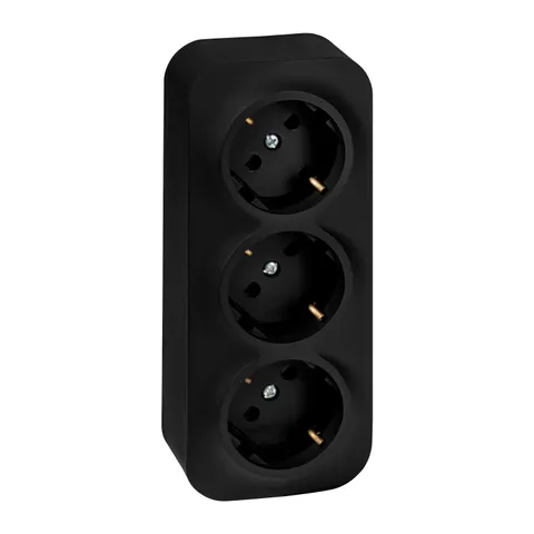 Quteo - Розетка 3x2P+E нем. стд. со шторками, со смещением контактов 45°, черный матовый