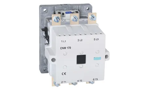 Контактор CNM 170 22 220/230V 50Hz, 3P, 170A/(200A по AC-1), 90kW(400VAC), 220/230VAC, 2NO+2NC
