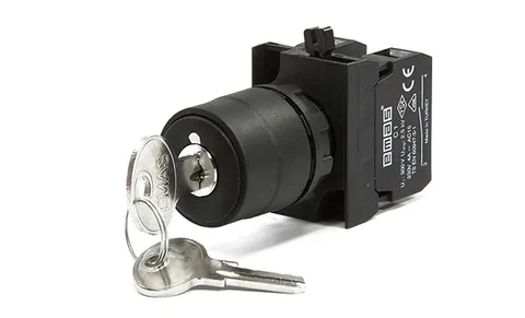 Переключатель с ключом CP, I-0-II, возврат в 0, ключ выним. в 0, 2NO, 4A 230V AC15, 22mm, IP65