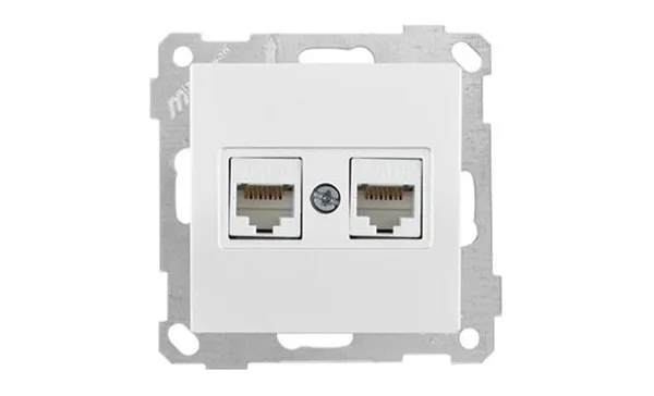 21 - Розетка 2хRJ-45 кат. 6 UTP, белая